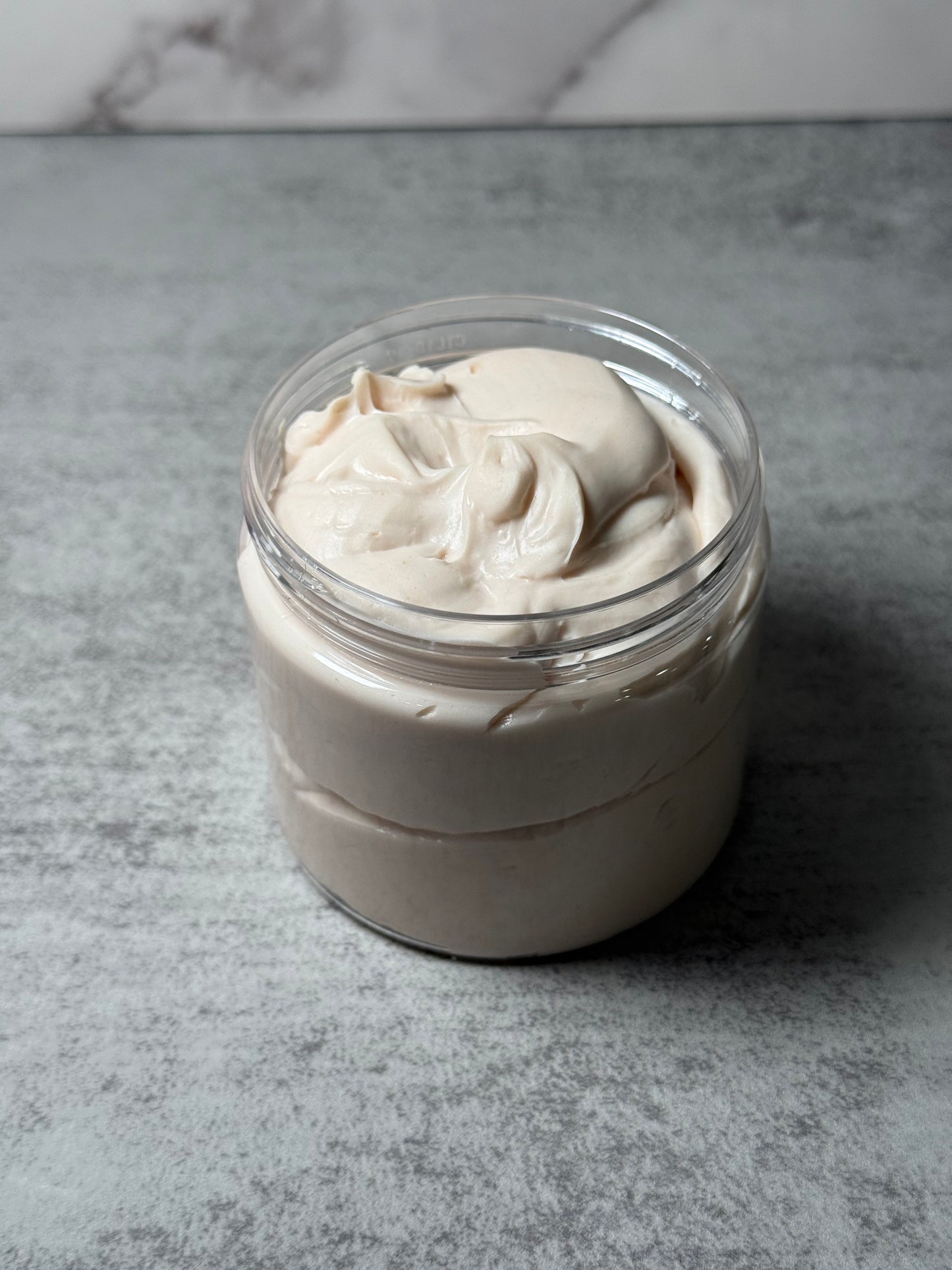 Cocoa Cashmere Body Frosting 7 oz